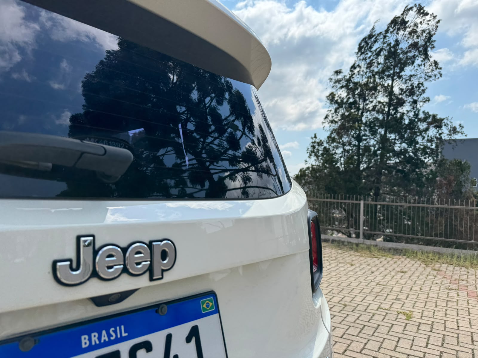 Jeep Renegade Sport 10