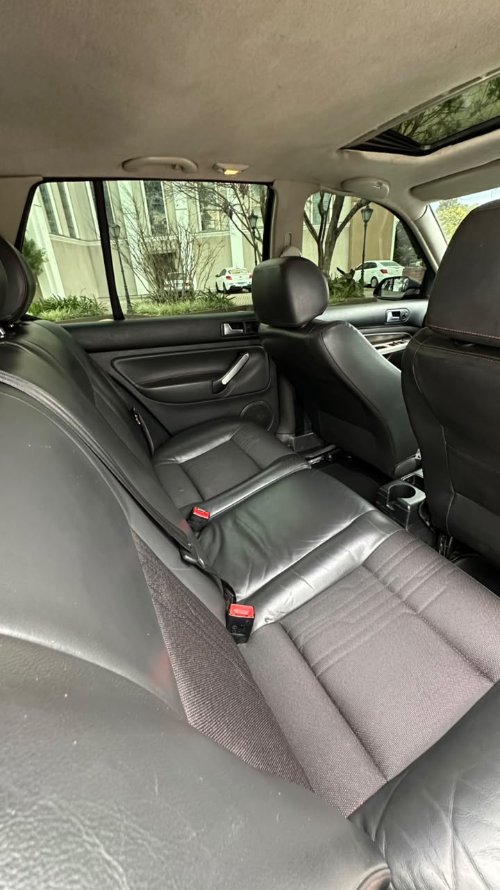 Volkswagen Golf Black Edition 8