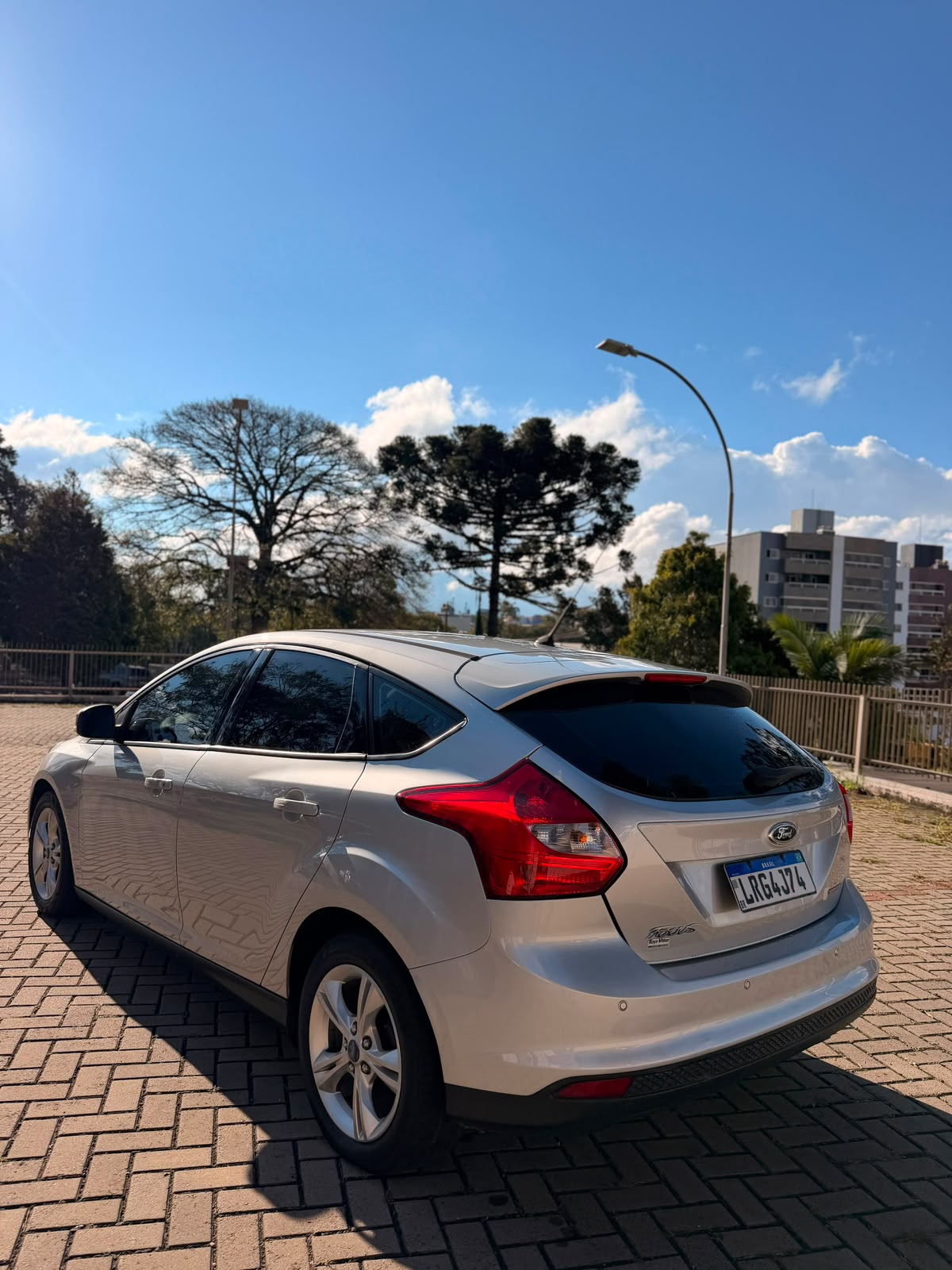 Ford Focus SE Plus 7
