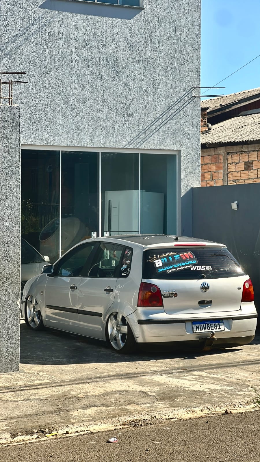 Volkswagen Polo Sedan 5
