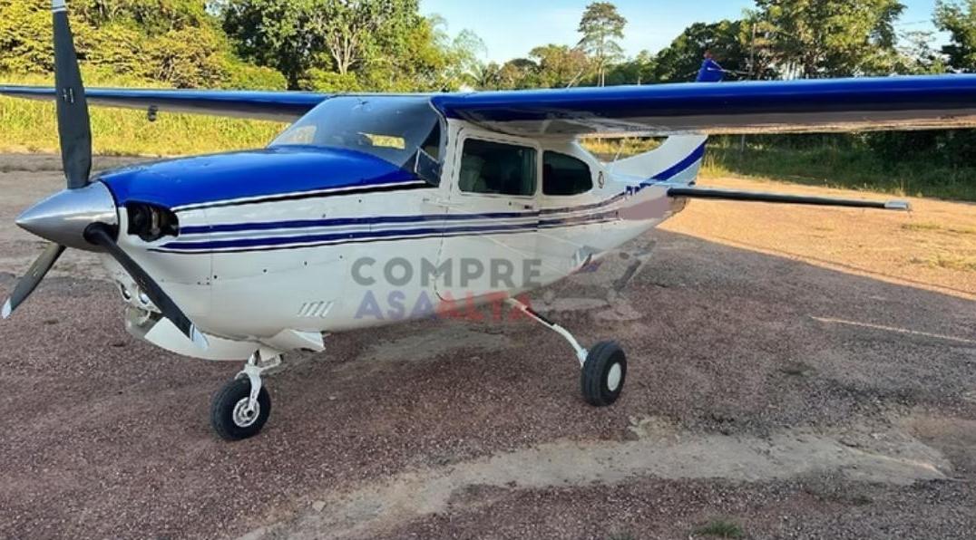 Cessna 210R 3