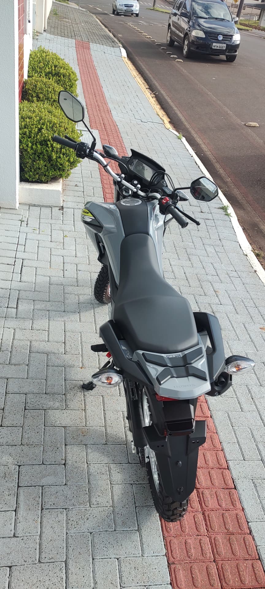 Honda NXR 160 Bros 5