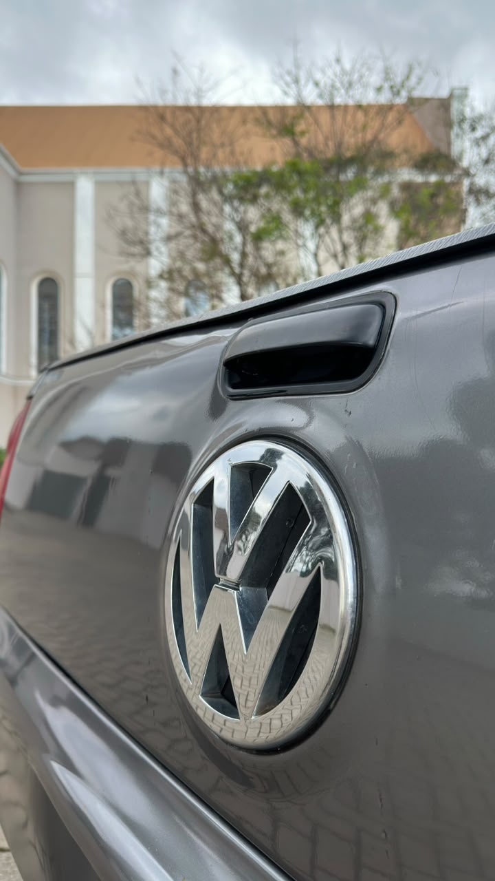 Volkswagen Saveiro GL 8