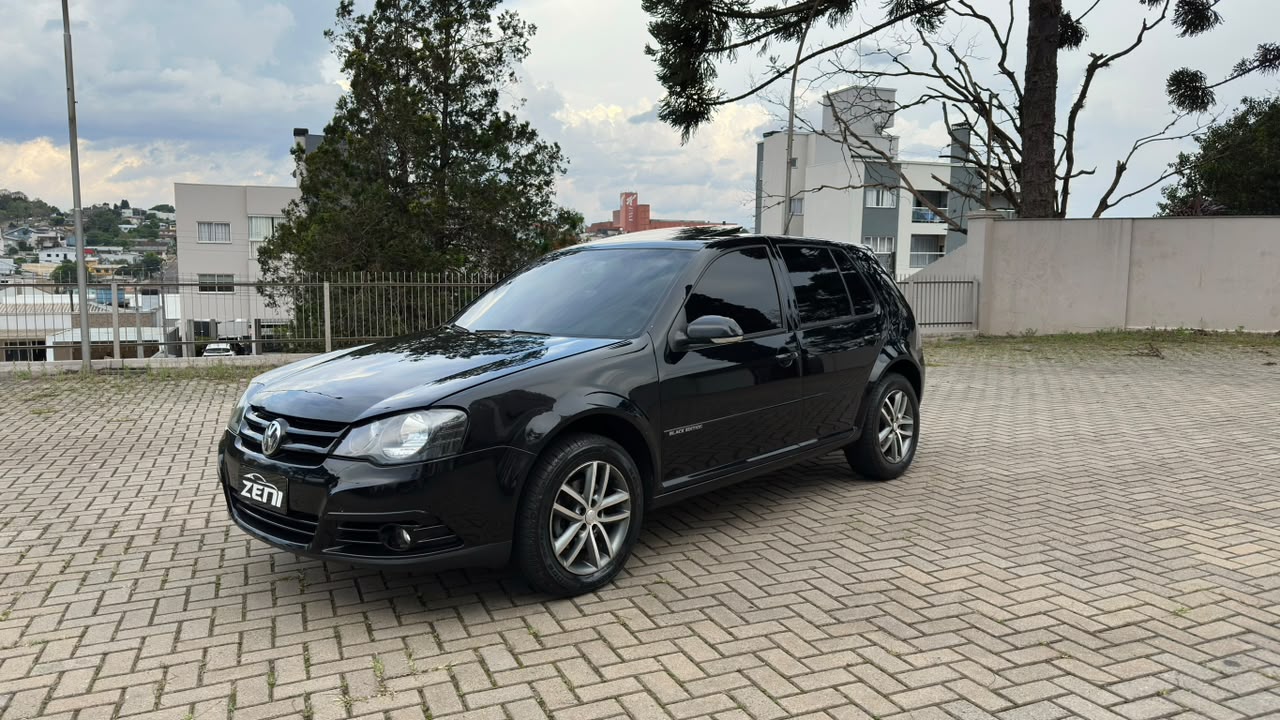 Volkswagen Golf Black Edition 1