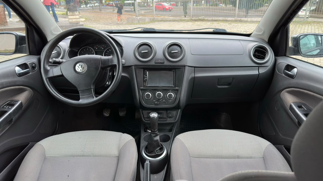 Volkswagen Voyage Trend 4