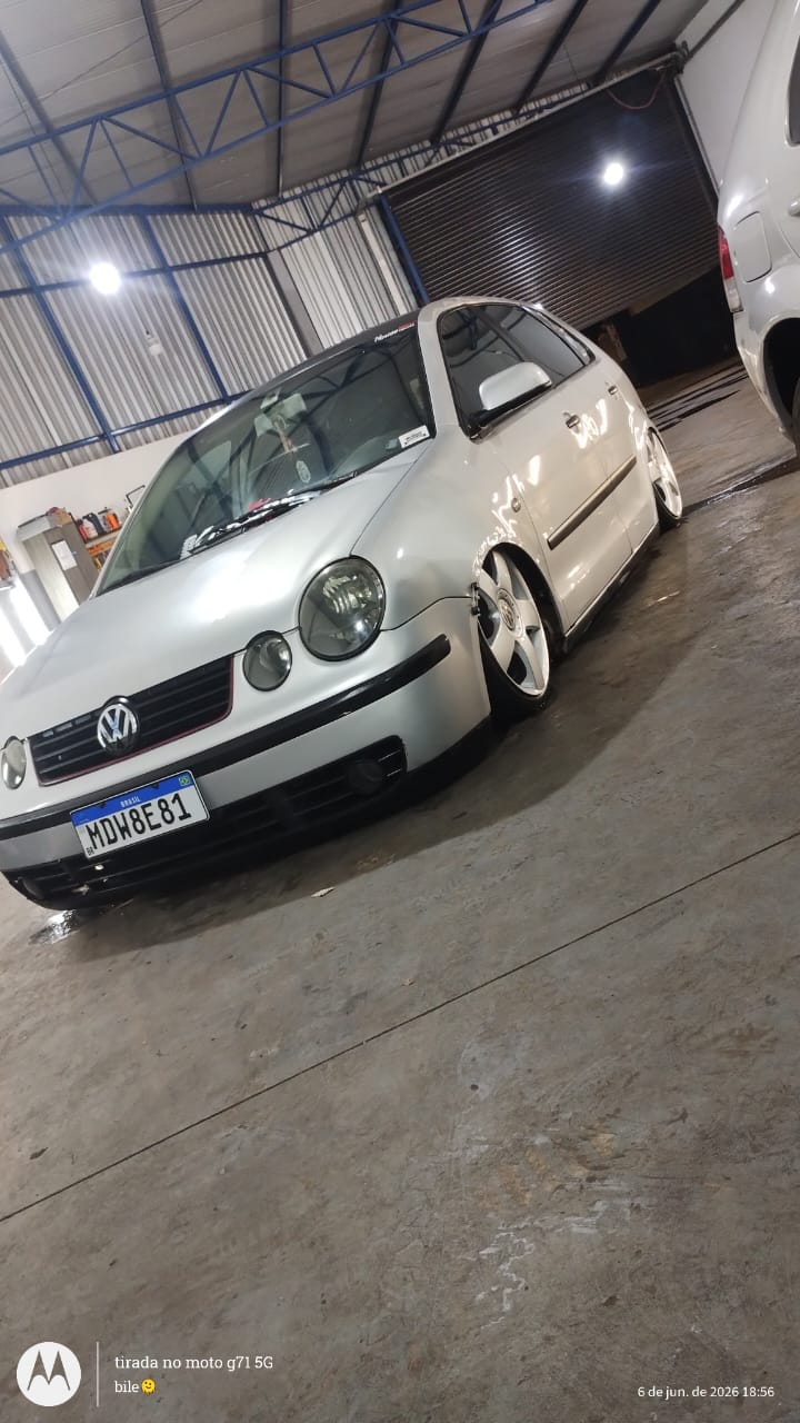 Volkswagen Polo Sedan 3